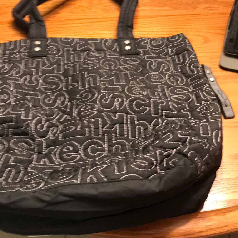 Skechers Black Quilted Logo Shoulder Bag